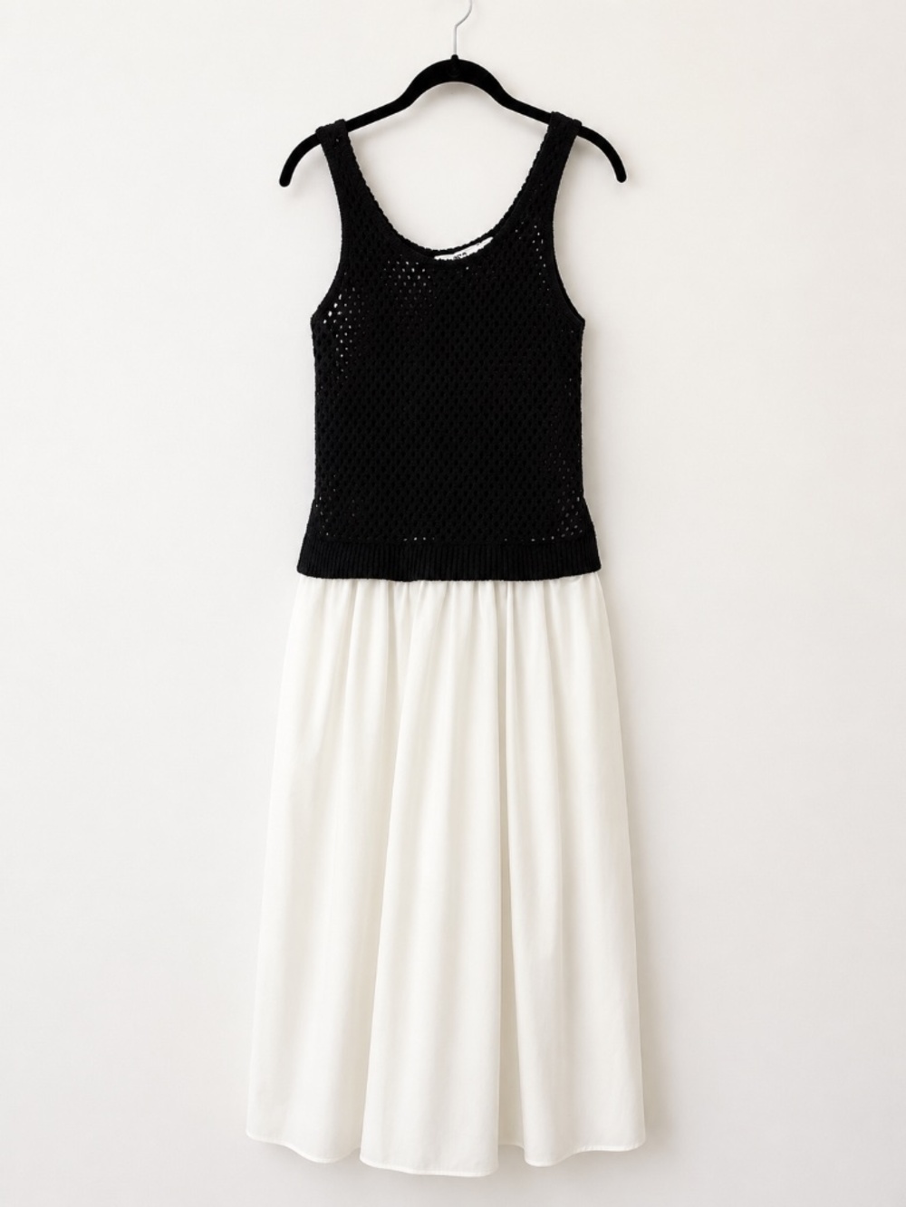ASTR Black Crochet & White Midi Dress S
